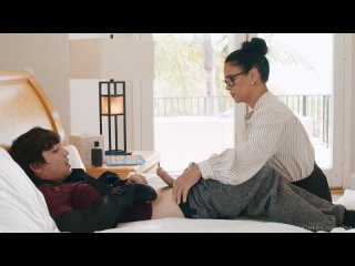 dana vespoli took pity on her stepson and let herself be fucked doggy style: fucks her 52-year-old mature stepmother, and cums from her hands, jerks off and blowjob big ass